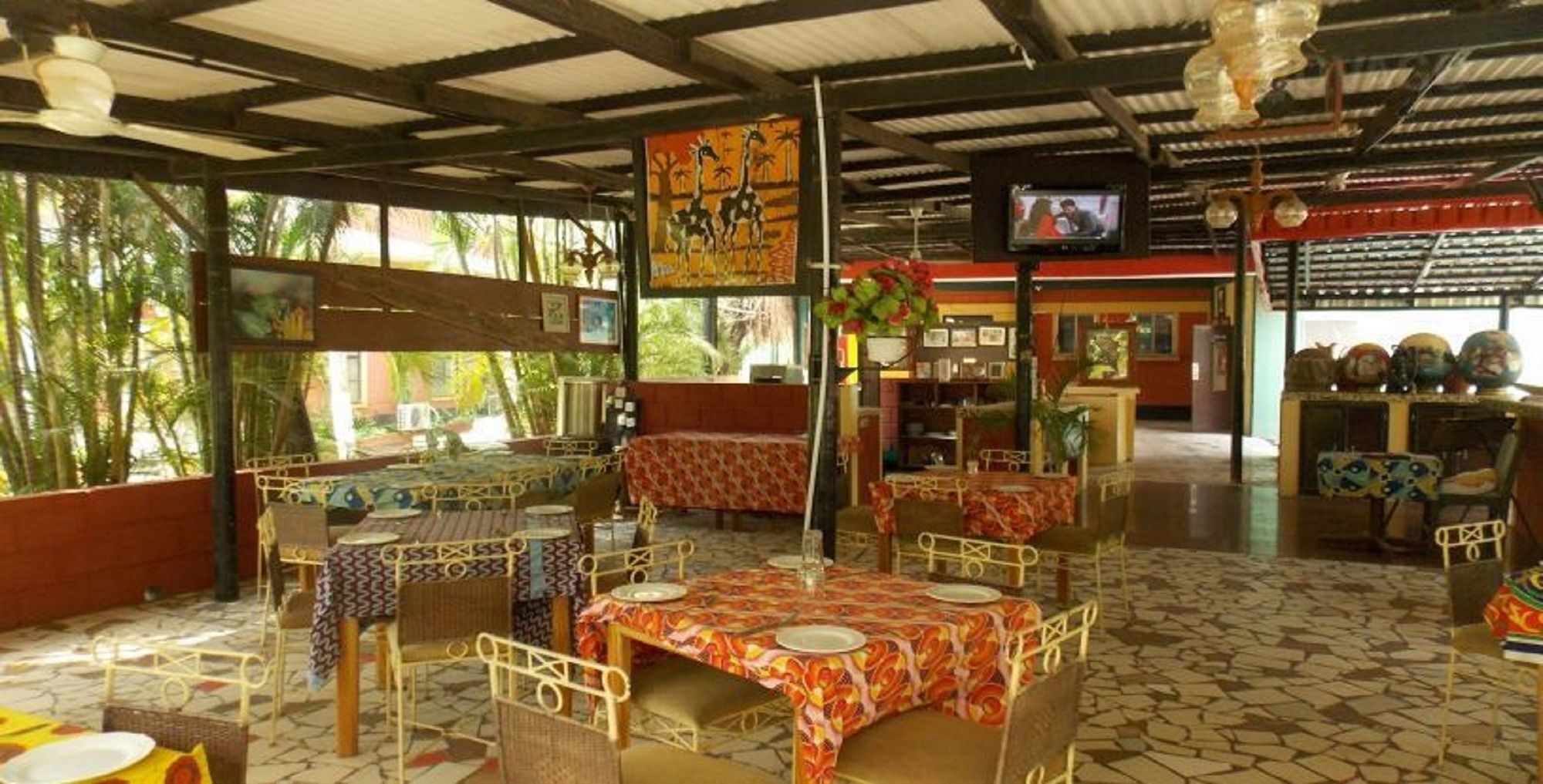 Whispering Palms Resort Magbon Exterior photo